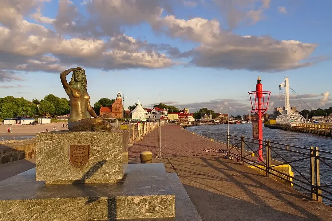 Ustka - w jakim województwie leży to urokliwe miasto nad morzem?