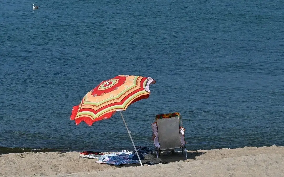 Jaka jest temperatura wody w Bałtyku? Sprawdź przed wyjazdem na plażę